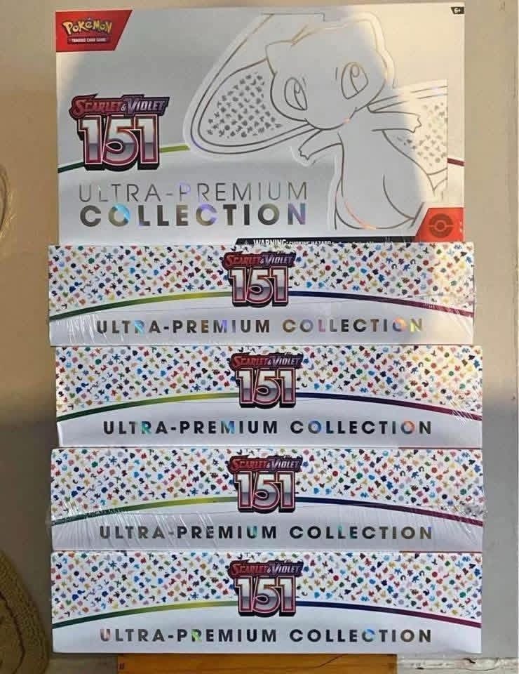 151 Ultra-Premium Collection – SV: Scarlet & Violet 151 (MEW)